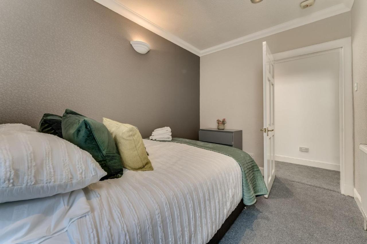 Ferienwohnung The Garden Flat, Loch Lomond Alexandria Exterior foto